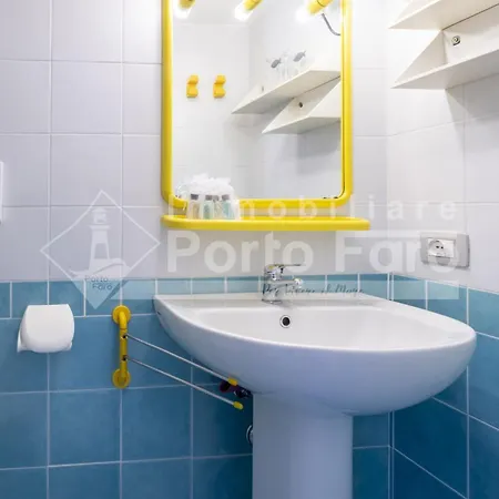 3 Centro - Bilocale Con Terrazza Vista Mare Porto Faro * פאלאו
