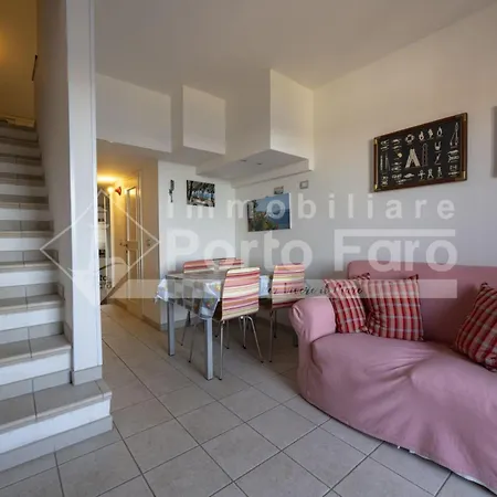 3 Centro - Bilocale Con Terrazza Vista Mare Porto Faro